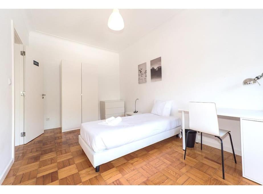 Houze_4 Flat In * Lisbon